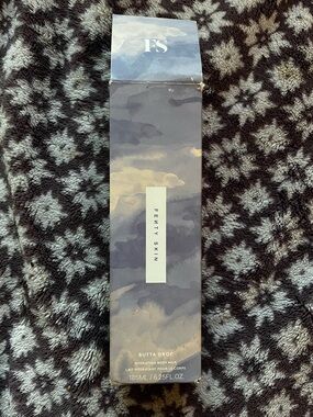 Fenty Beauty Fenty Skin Butta Drop Hydrating Body Milk - Gray Blue Packaging